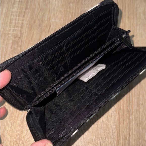 Vera Bradley Wallet zip around NEW Retired Night Day Pattern black white floral - Picture 4 of 5